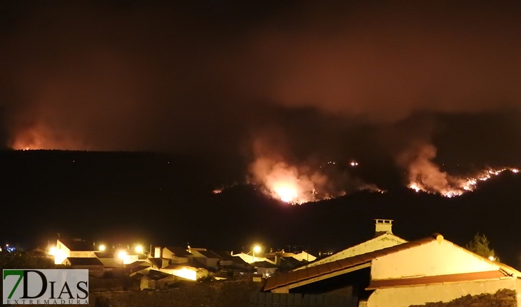 El incendio de Portugal amenaza varias poblaciones fronterizas