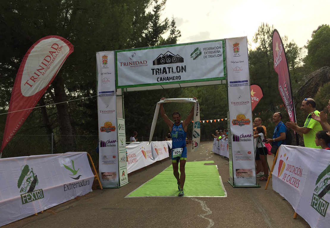 Durán y Tizón triunfan en el VI Trixtrail de Cañamero