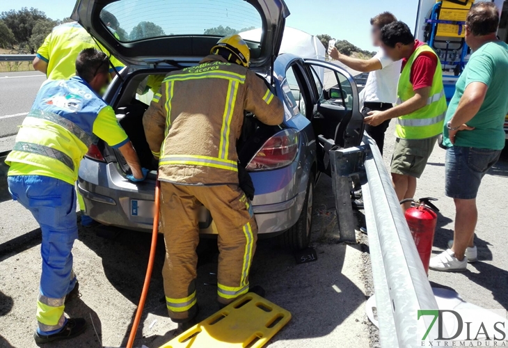 Grave accidente con atrapada en la provincia de Cáceres