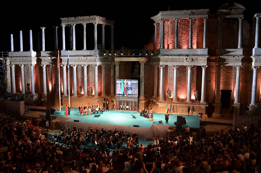 Extremadura entrega hoy sus medallas