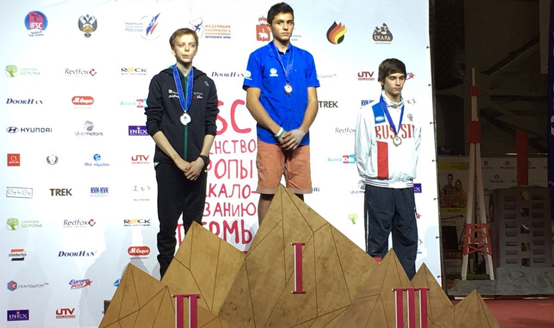 El extremeño Alberto Ginés campeón de Europa de escalada