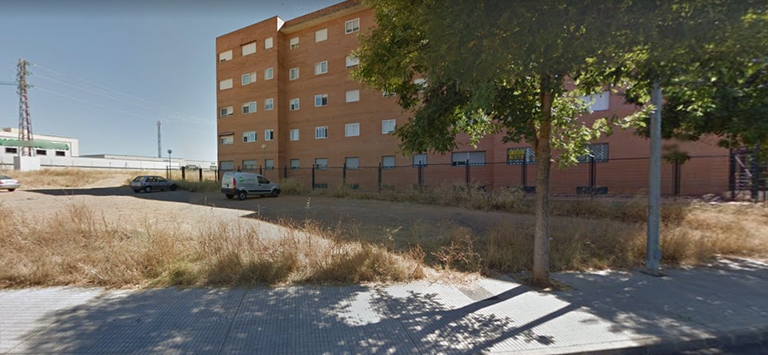 La urbanización Guadiana denuncia el abandono municipal de la barriada