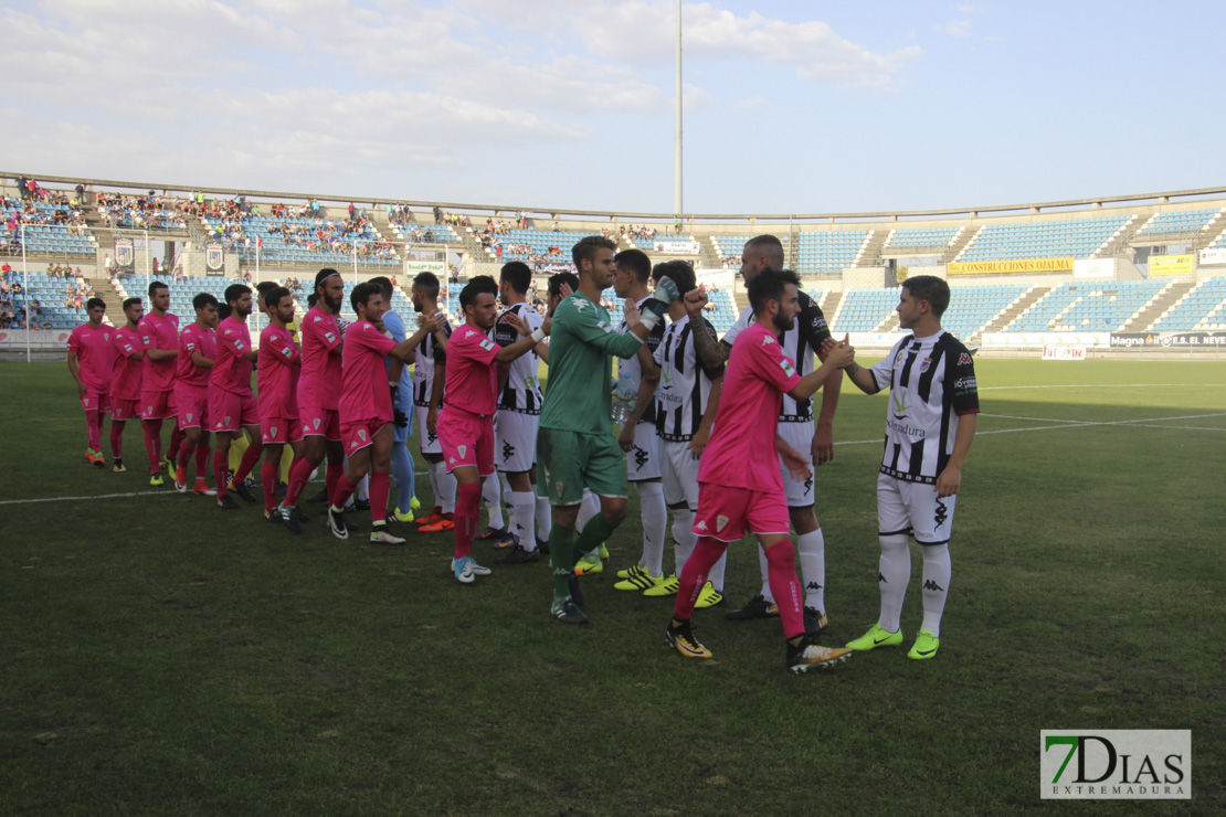 Imágenes del CD. Badajoz 3 - 0 Córdoba B