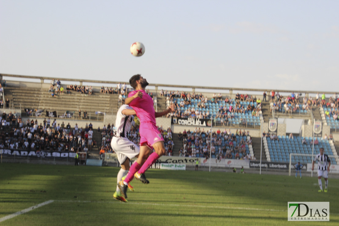 Imágenes del CD. Badajoz 3 - 0 Córdoba B