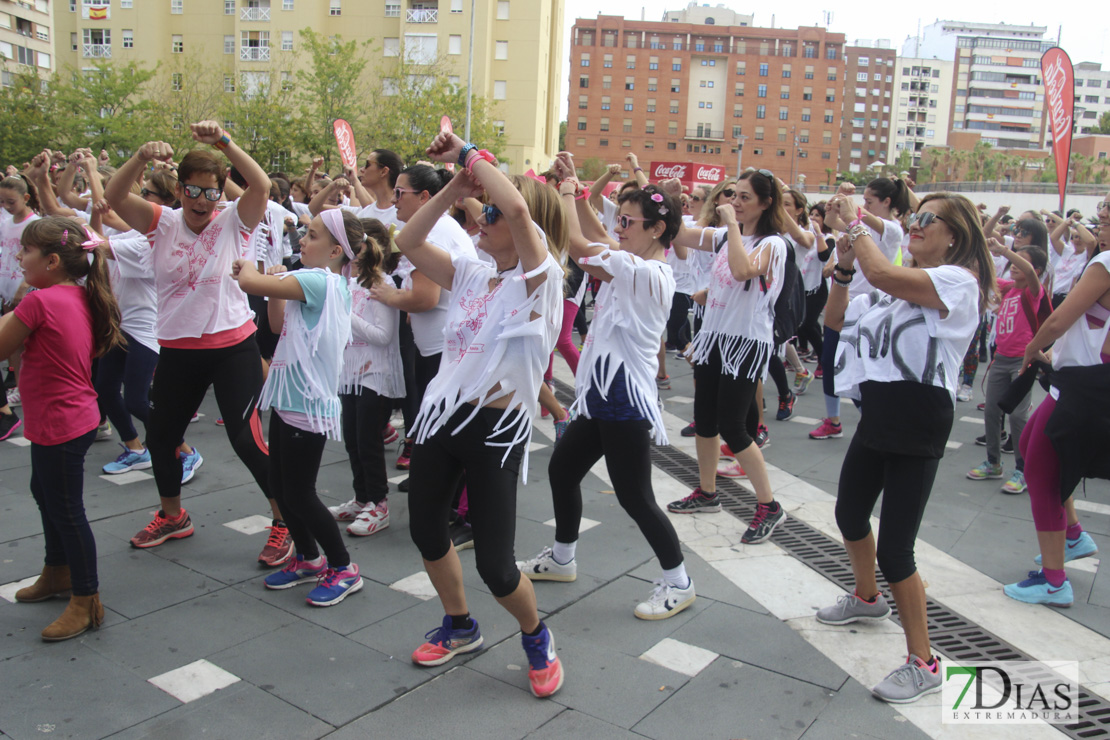 Imágenes del zumba solidario contra el cáncer de mama