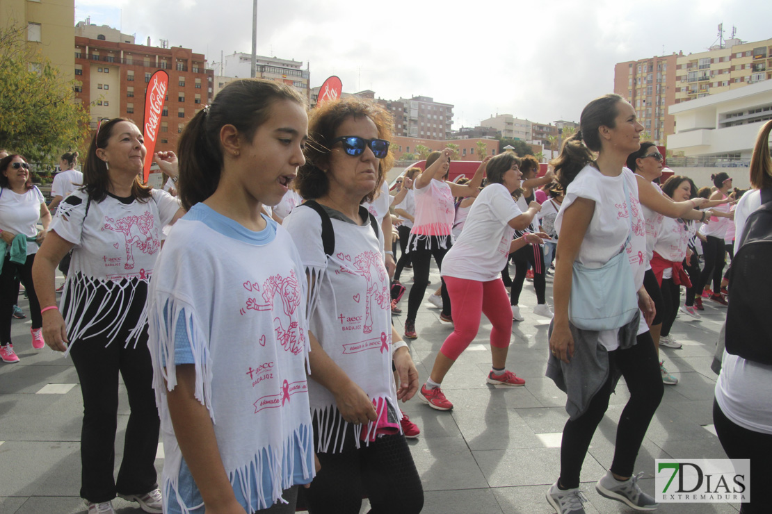 Imágenes del zumba solidario contra el cáncer de mama