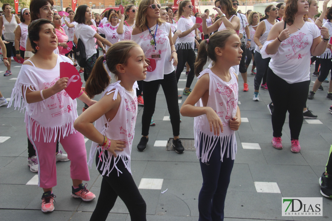 Imágenes del zumba solidario contra el cáncer de mama