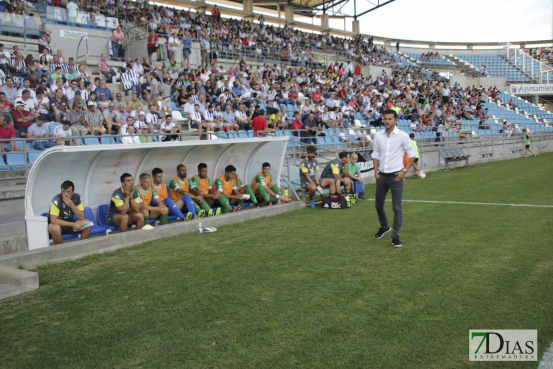 Imágenes del CD. Badajoz 1 - 1 Villanovense