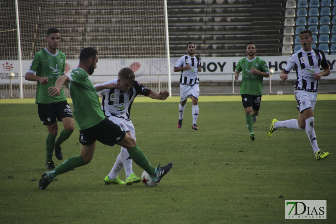 Imágenes del CD. Badajoz 1 - 1 Villanovense