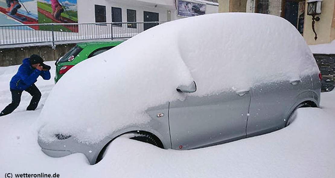 Cae medio metro de nieve en Austria y la primera nevada de la temporada en Moscú