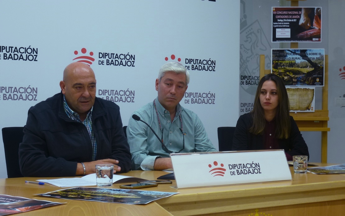 Salvaleón presenta la XXI Feria de Muestras sobre el Desarrollo Rural y Dehesa