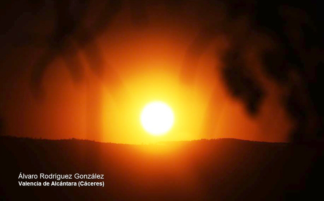 Espectaculares salidas y puestas de sol estos días en Extremadura