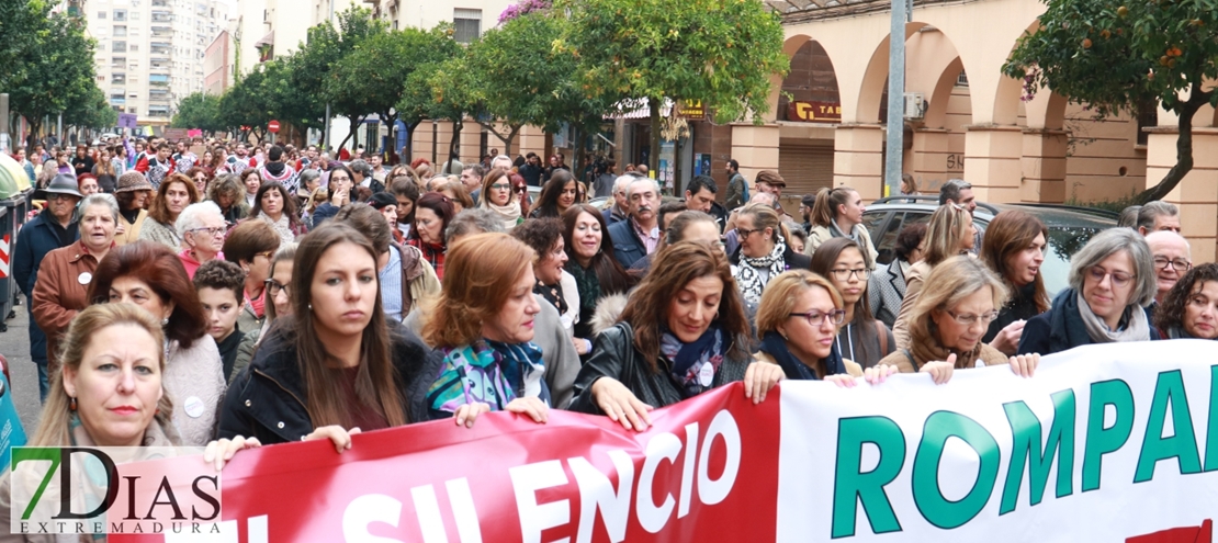 Manifestación contra la violencia de género en Badajoz