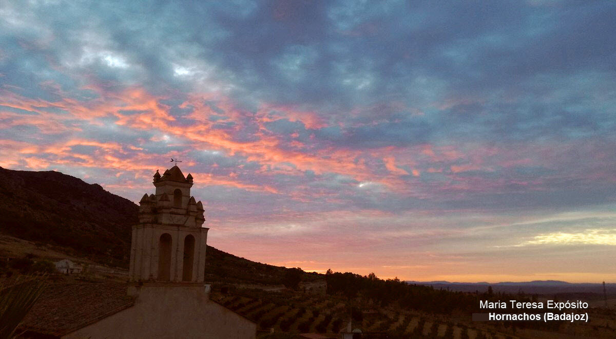 Espectaculares salidas y puestas de sol estos días en Extremadura