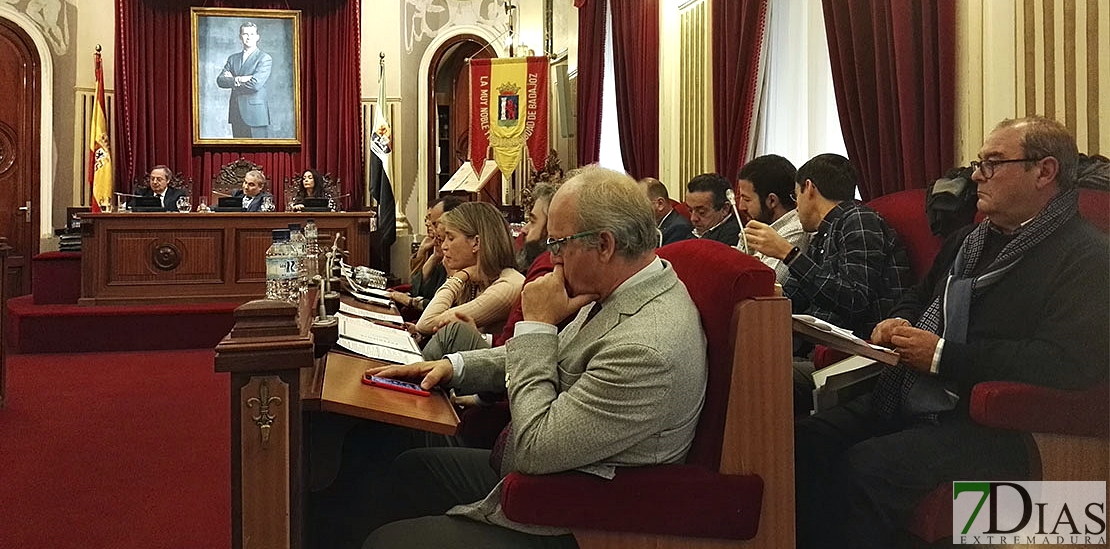 Badajoz pedirá apoyo a la Junta para ayudar al pequeño comercio