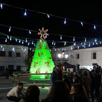 Entrín Bajo da la bienvenida a su Navidad reciclada