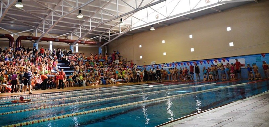 Cerca de 700 escolares participan desde hoy en la Gymkhana de Natación