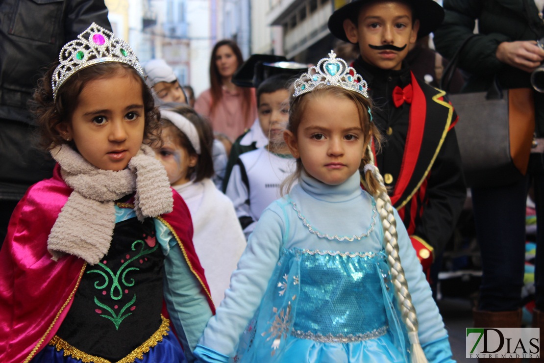 Los más pequeños desfilan por las calles del centro de Mérida