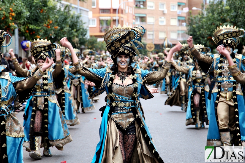 Imágenes del Desfile de Comparsas de Badajoz 2018, parte 1/2