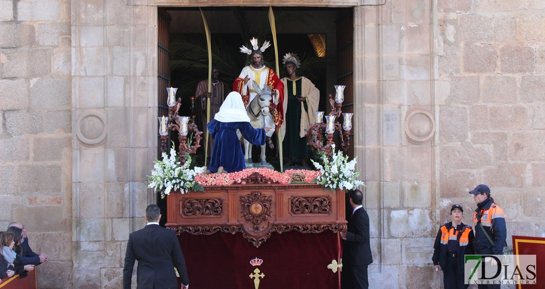 La Burrita da paso a la Semana Santa de Mérida