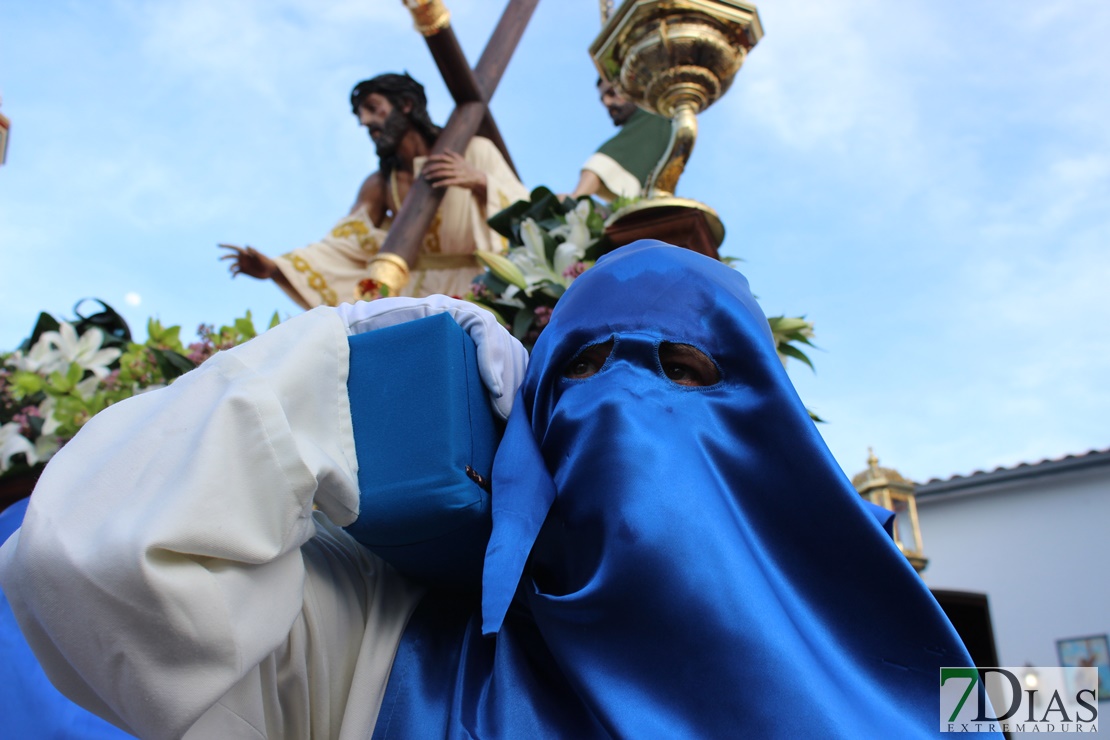 Las Tres Caídas procesiona por las calles de Mérida