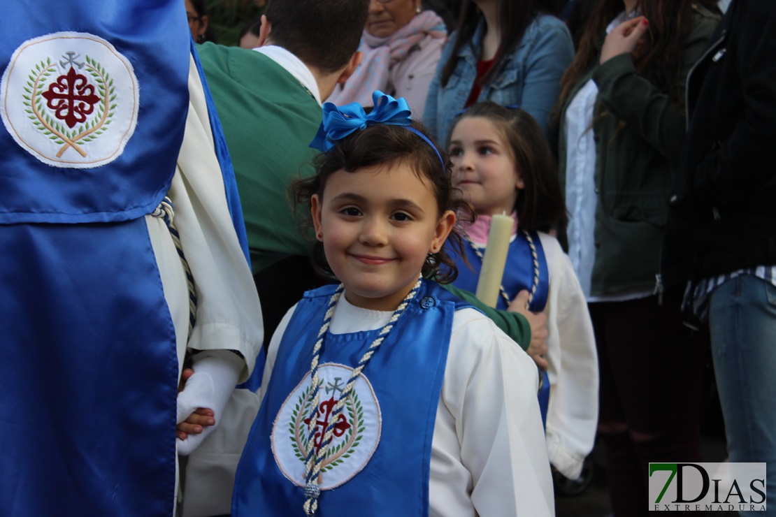 Las Tres Caídas procesiona por las calles de Mérida