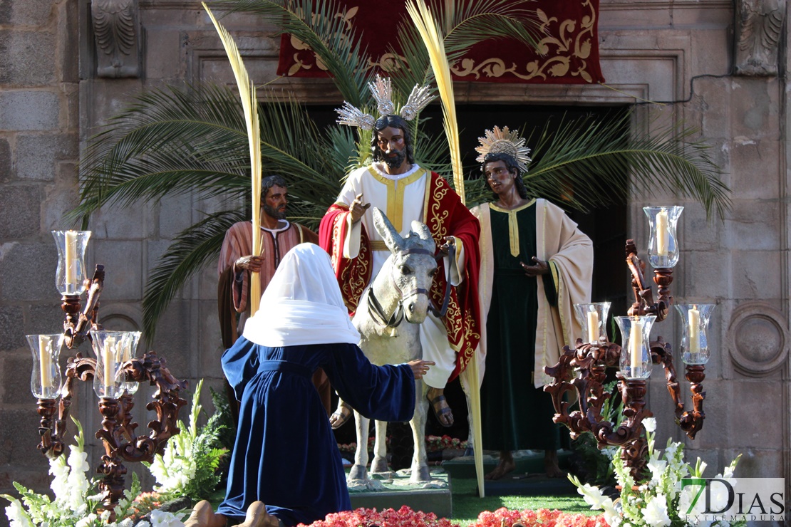 La Burrita da paso a la Semana Santa de Mérida