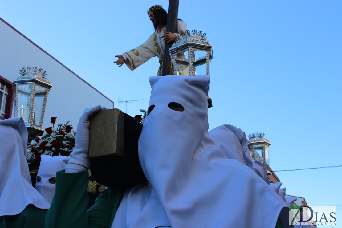 Las Lágrimas procesionan por las calles de Mérida este Martes Santo