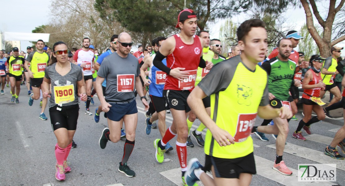 Imágenes de la 26º Maratón Ciudad de Badajoz I