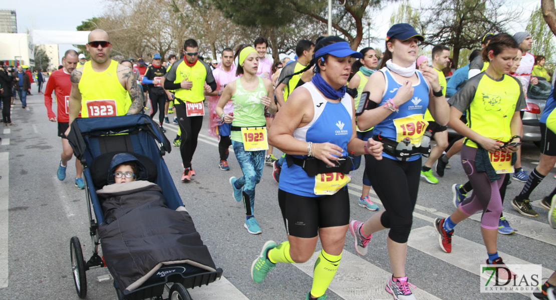 Imágenes de la 26º Maratón Ciudad de Badajoz I