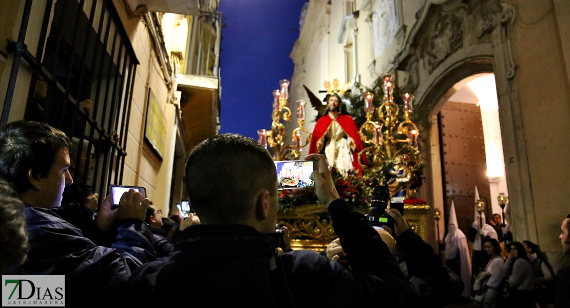 Las imágenes más íntimas del Lunes Santo en Badajoz