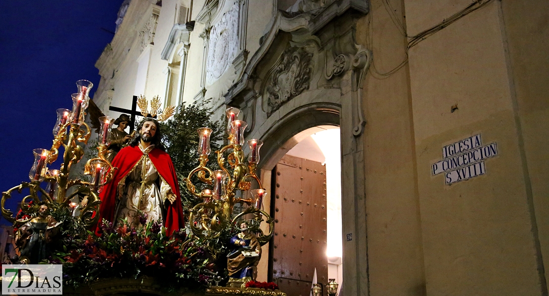 Las imágenes más íntimas del Lunes Santo en Badajoz