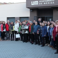 Homenaje en Mérida a Clara Campoamor