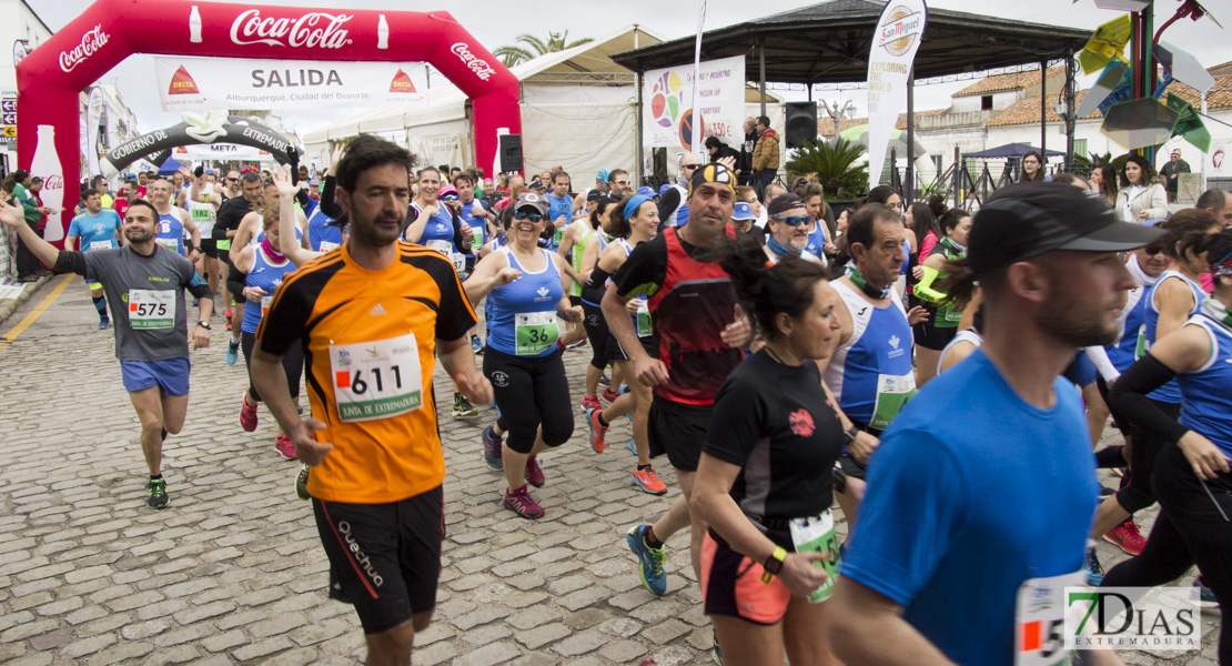 Imágenes de la XIII Media Maratón de Alburquerque I