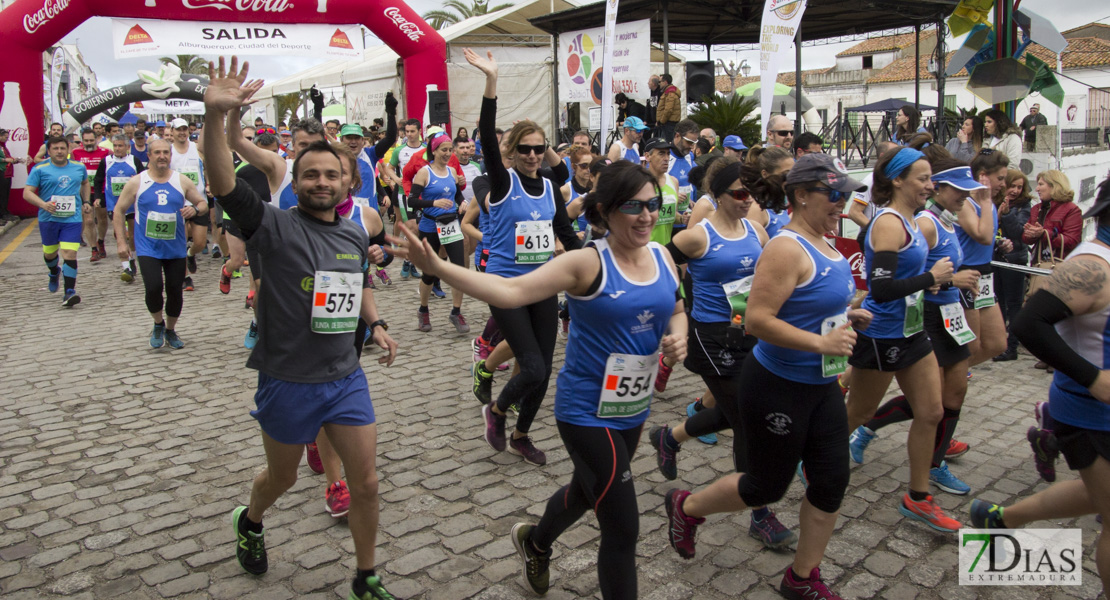 Imágenes de la XIII Media Maratón de Alburquerque I