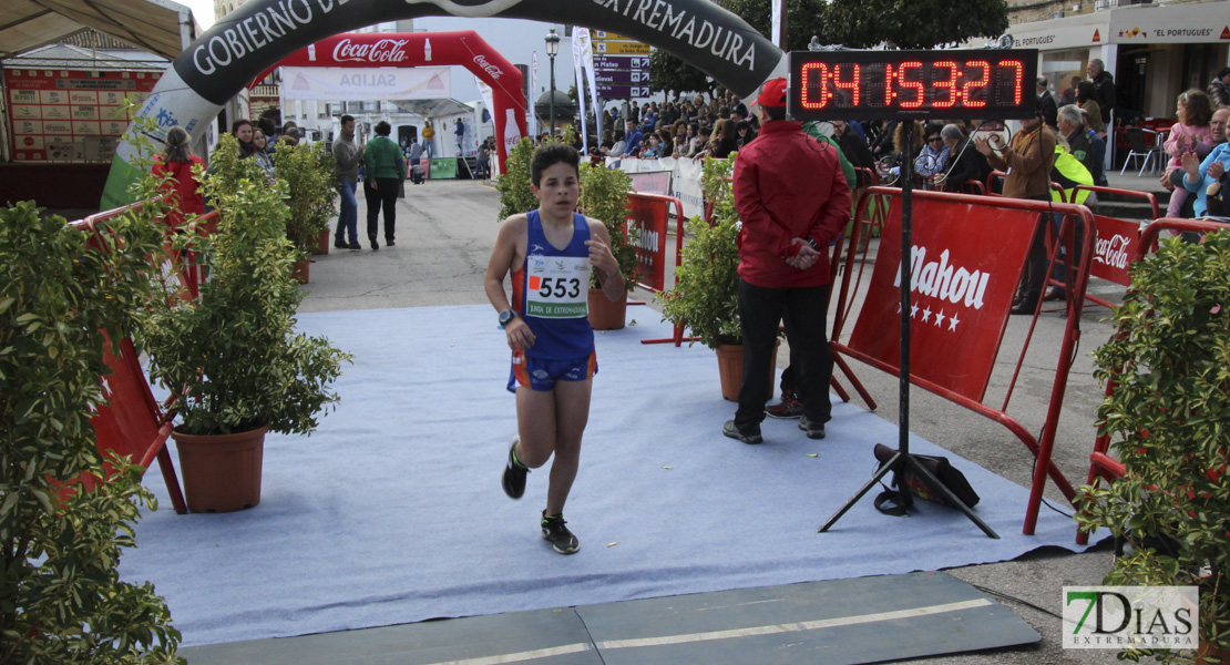 Imágenes de la XIII Media Maratón de Alburquerque II