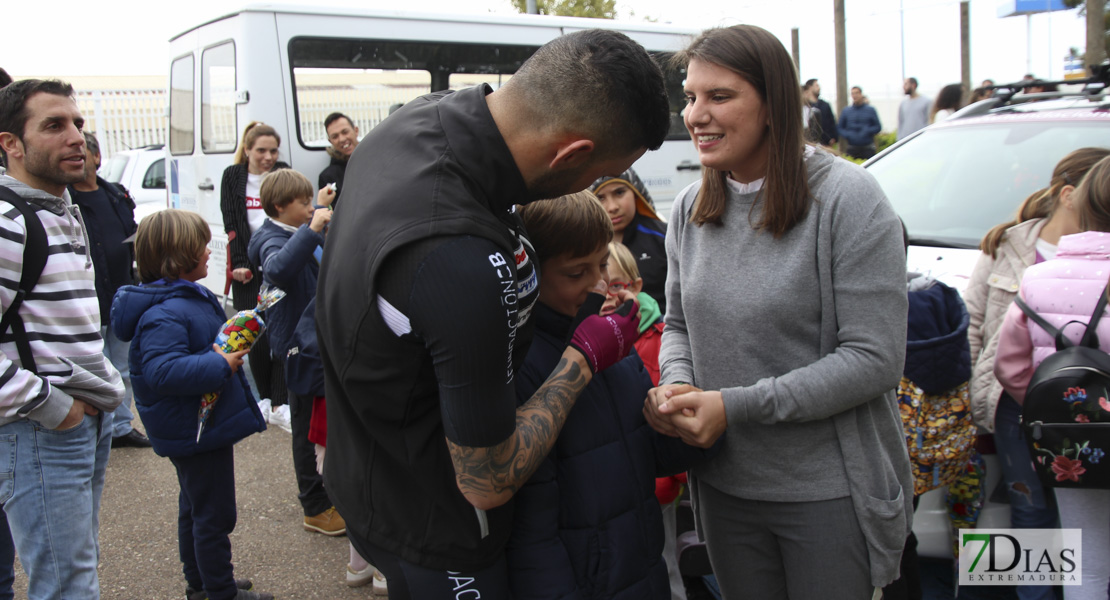 Imágenes de la presentación del Fundación CB Integra Team