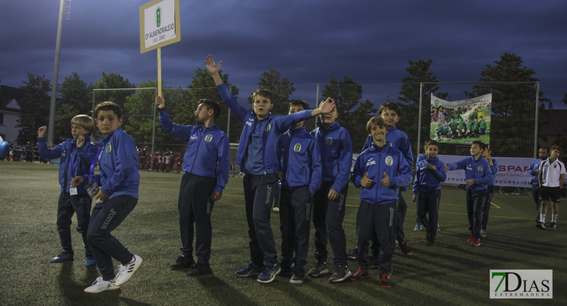 Imágenes del desfile inaugural del VII Mundialito de Clubes