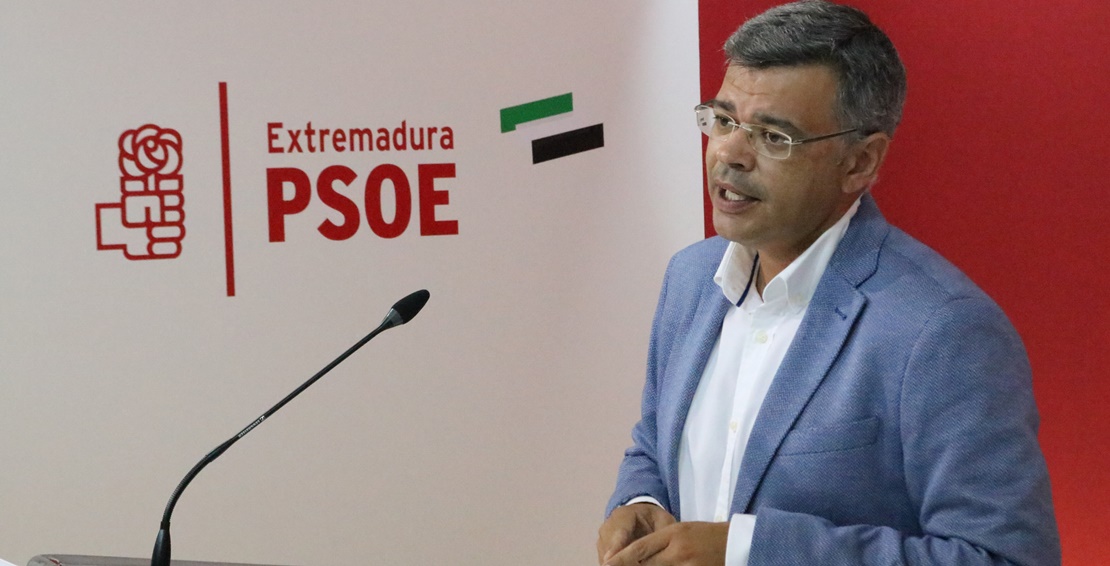 PSOE: “Que nadie espere alfombras rojas. Seguiremos reclamando un tren digno”