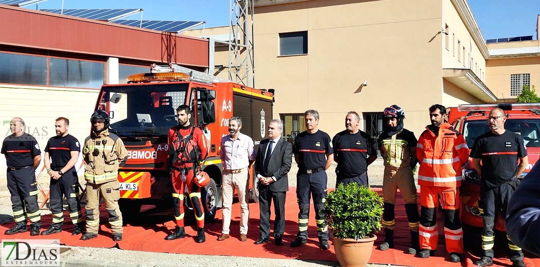 El ayto de Badajoz adquiere tres nuevos vehículos de bomberos