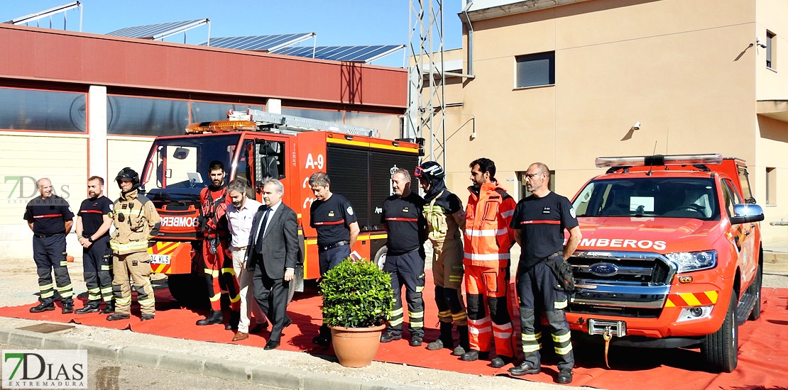 El ayto de Badajoz adquiere tres nuevos vehículos de bomberos