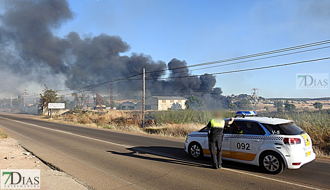 Vecinos de la Carretera de la Corte: “Un año más se ha vuelto a repetir”