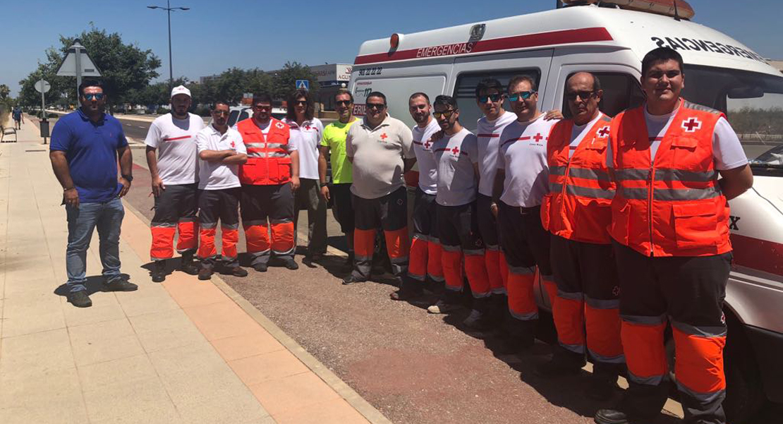 Voluntarios extremeños preparan la acogida de migrantes en la costa gaditana