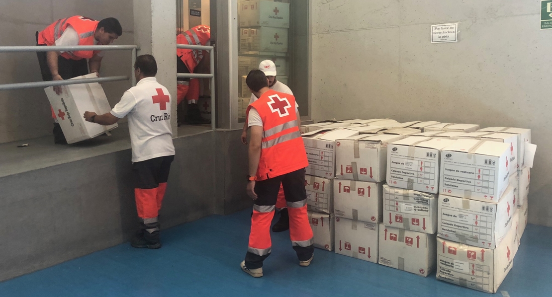 Voluntarios extremeños preparan la acogida de migrantes en la costa gaditana