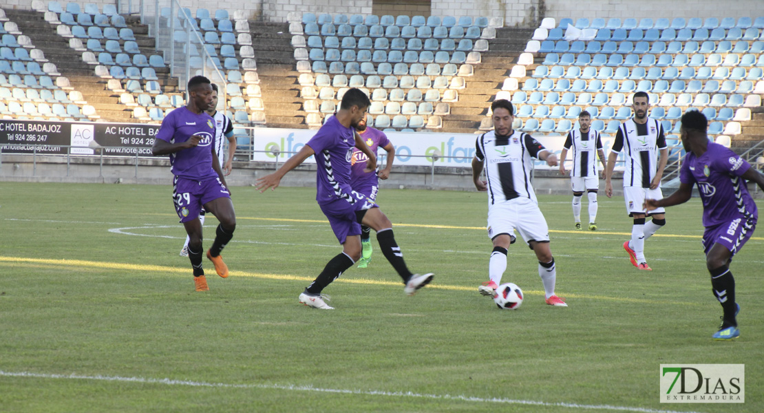 Imágenes del CD. Badajoz 0 - 1 Vitoria de Setubal