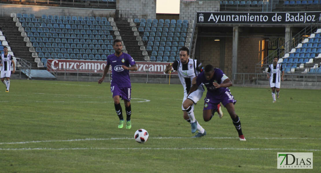 Imágenes del CD. Badajoz 0 - 1 Vitoria de Setubal