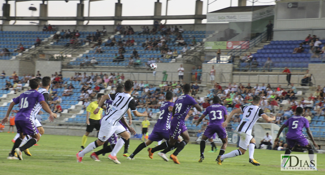 Imágenes del CD. Badajoz 0 - 1 Vitoria de Setubal