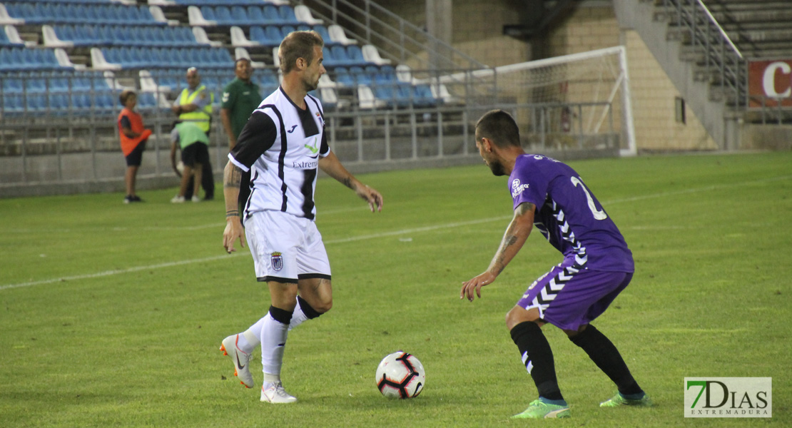 Imágenes del CD. Badajoz 0 - 1 Vitoria de Setubal