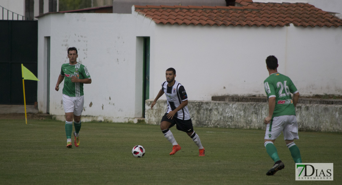 Imágenes del Racing Valverdeño 0 - 3 CD. Badajoz