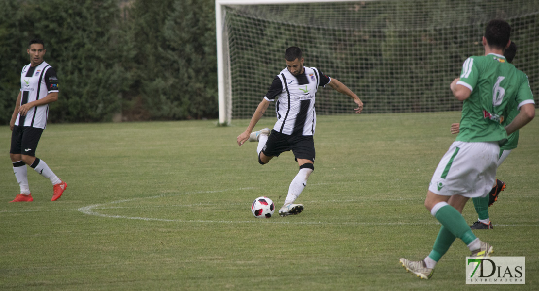 Imágenes del Racing Valverdeño 0 - 3 CD. Badajoz